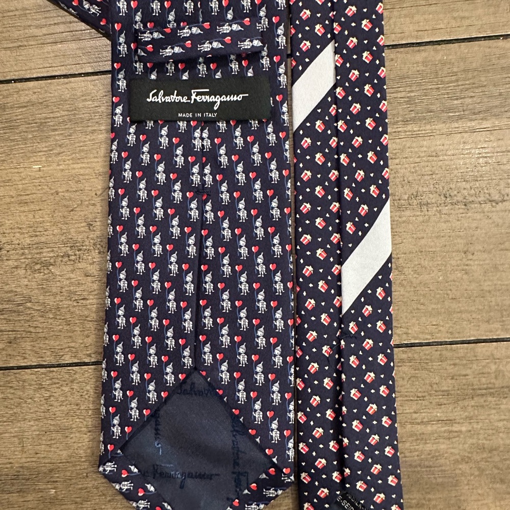 Salvatore Ferragamo Navy and Red Patterned Tie